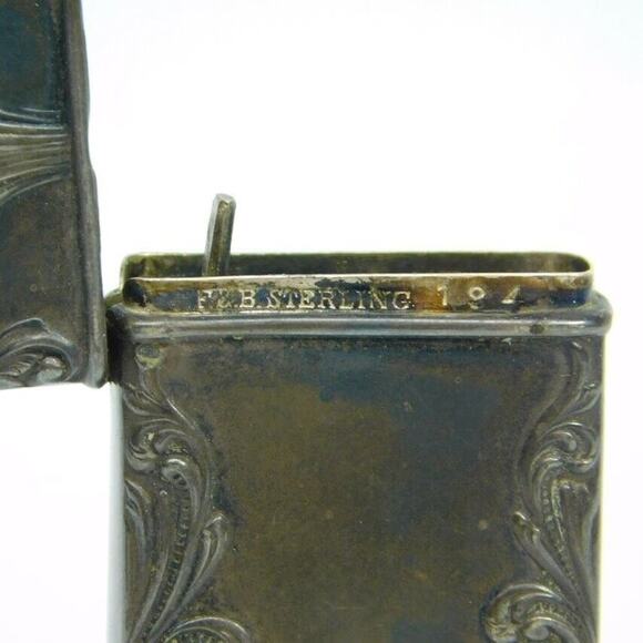 Sterling Silver Matchbox F&B Company 194 Victorian Foster and Bailey collectible - Picture 3 of 8